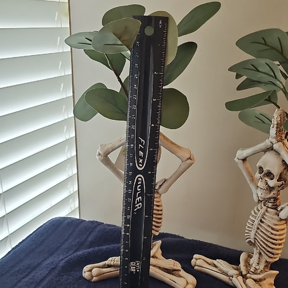 New Bundle of 2 12" Ceramic Yoga Skeletons with Greenery Halloween Decor - Picture 16 of 16